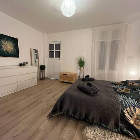 Appartement Proche Du Village Et De La Mer Лёкат Экстерьер фото